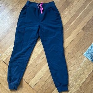 Figs charcoal Zamora scrub pants, great condition, like brand new!
